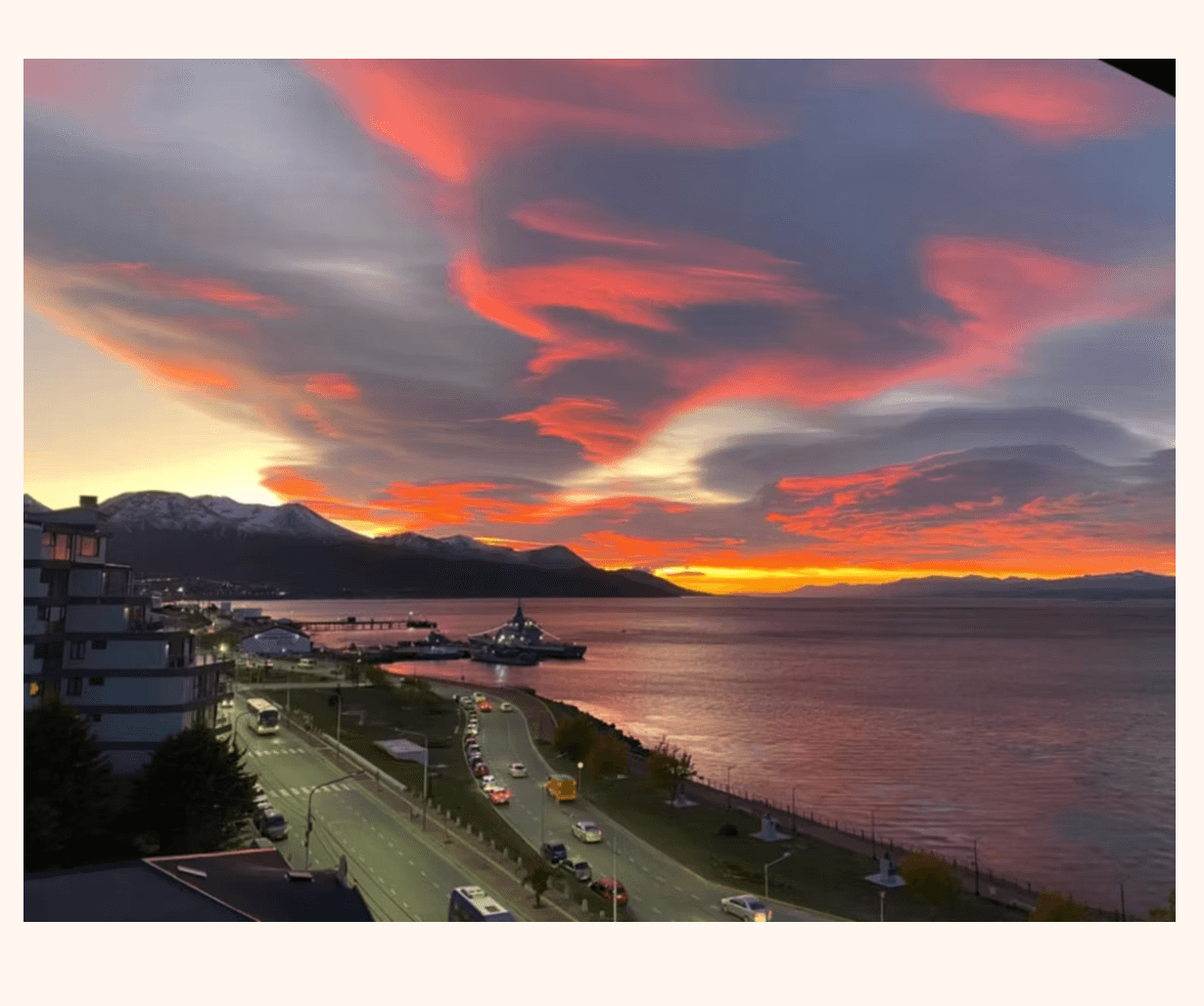 Cielos de fin del mundo – Cecilia Aimone