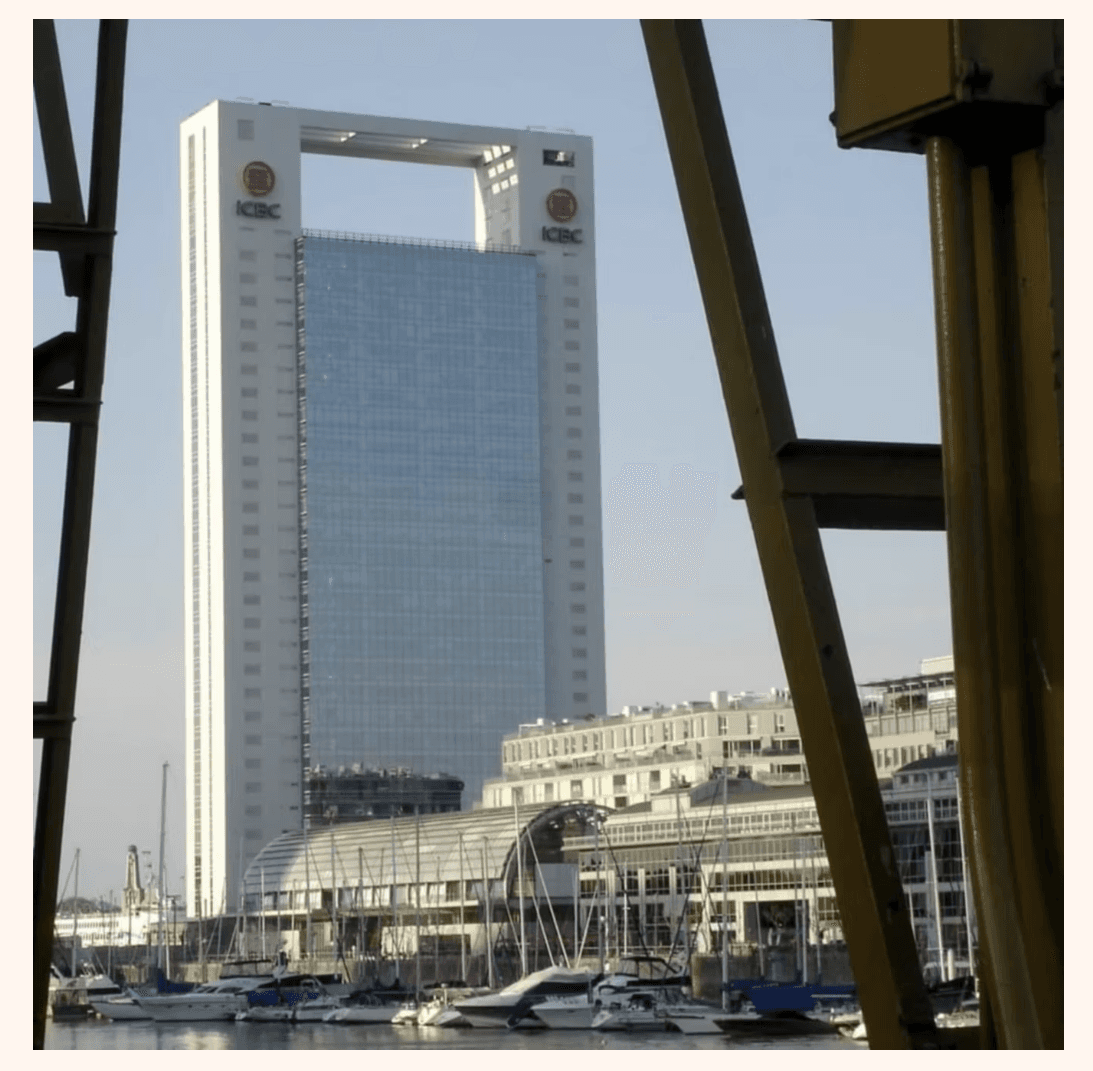 El gigante de Puerto Madero – Maximiliano Principe